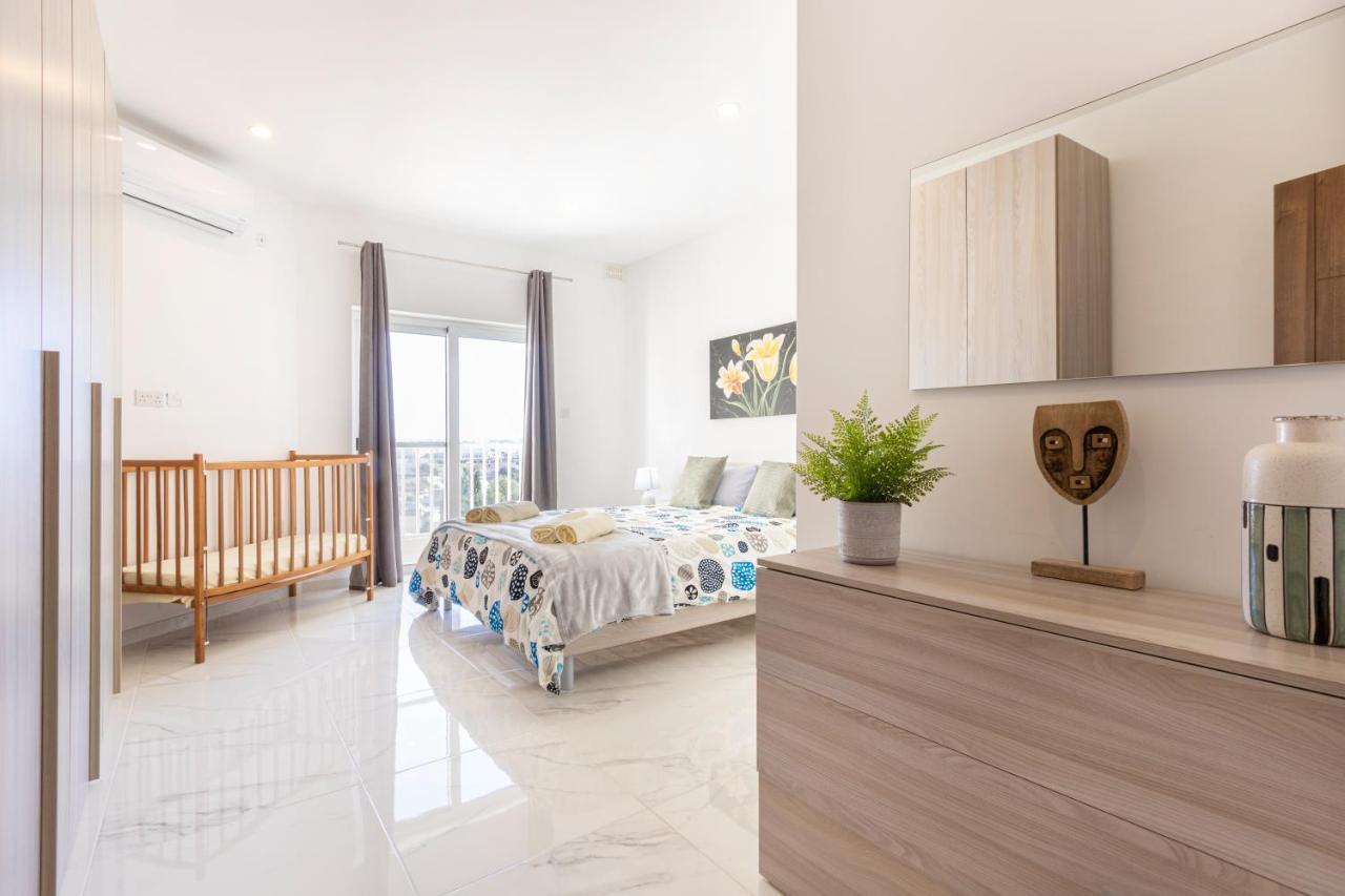 H2 -Modern And Spacious 3 Bedroom Apartment San Gwann Luaran gambar